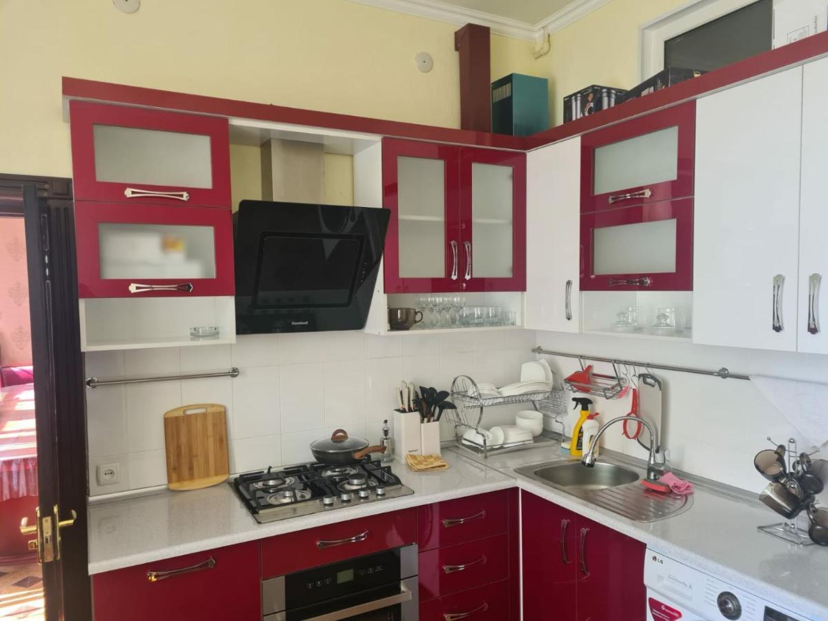 Apartment 3-Room Beruni Street Samarkand Buitenkant foto
